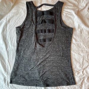 Victoria Sport ladder back tank